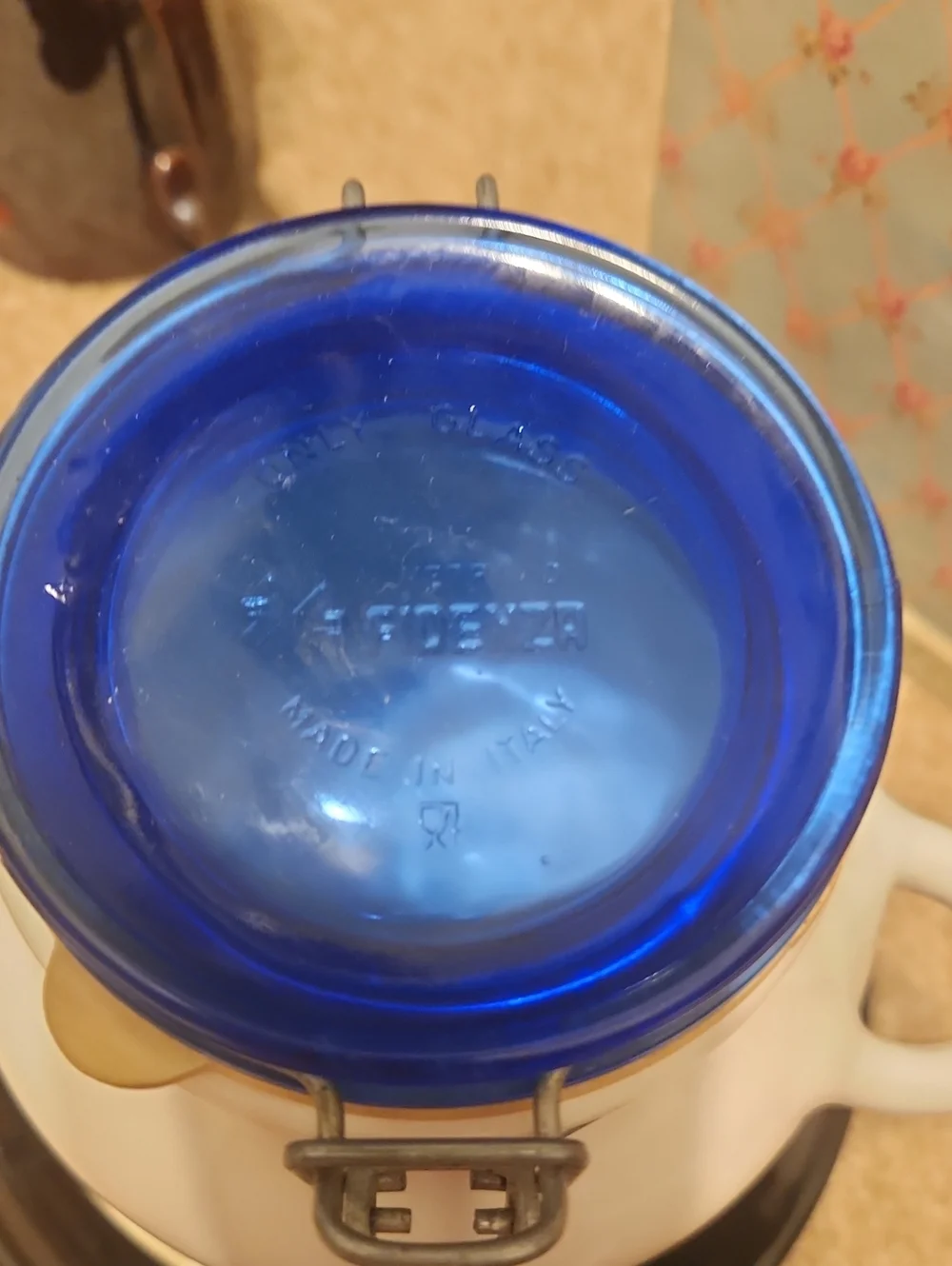 Vintage Ceramic White Patriotic Star Airtight Canister with Blue Lid